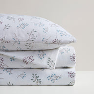 white tossed botanical-cal king,white tossed botanical-queen,white tossed botanical-full,white tossed botanical-king,white tossed botanical-twin,white tossed botanical-twin xl