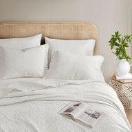 white-queen,white-king