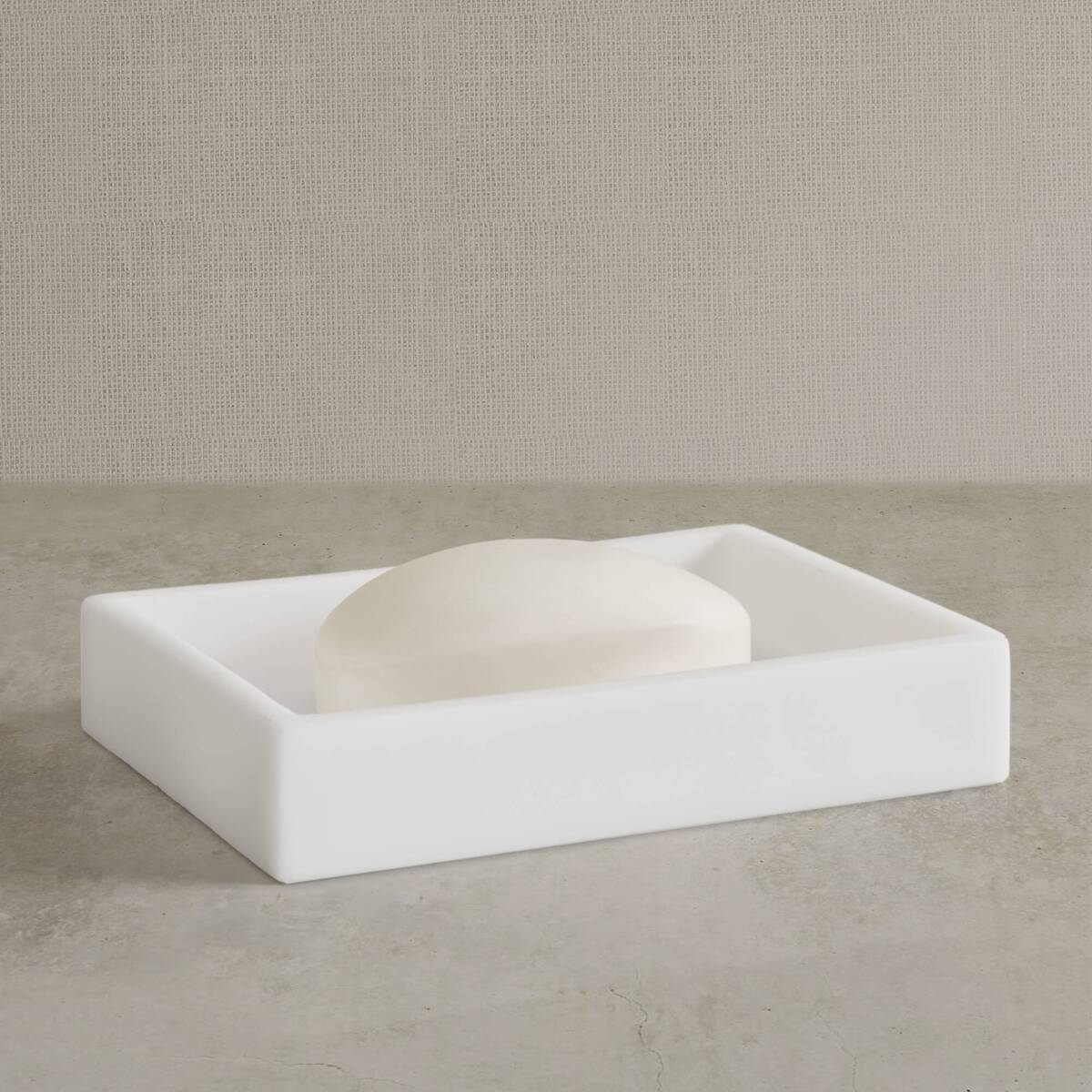frosted white-one size