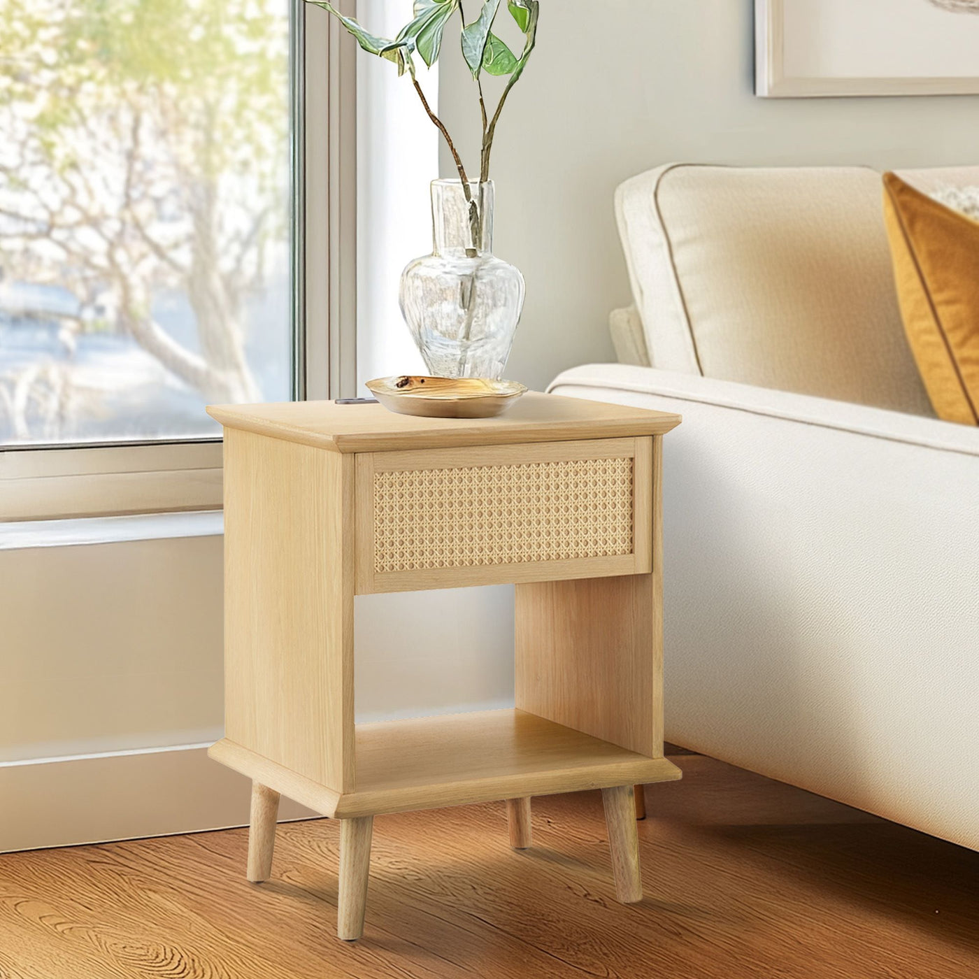 natural-18”w x 15.25”d x 23.75“h