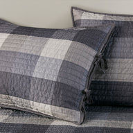 grey-daybed