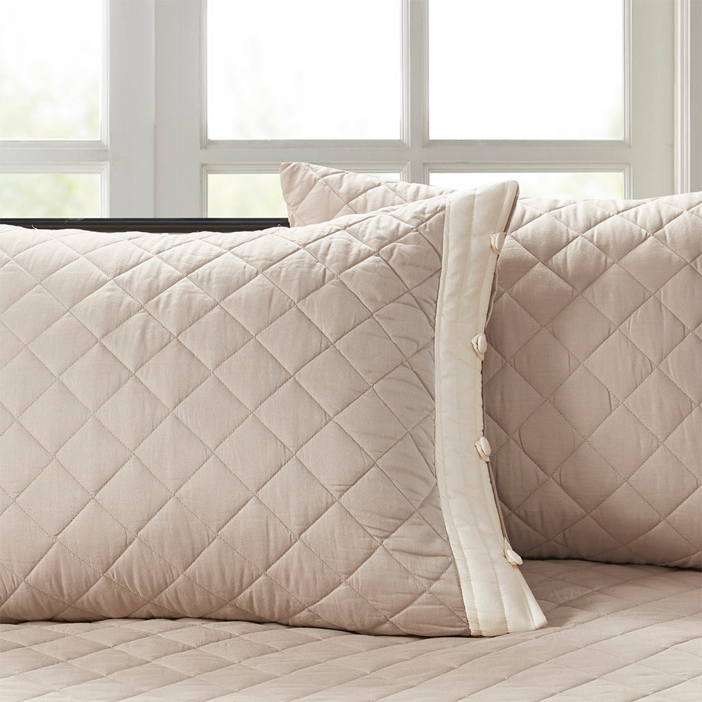 khaki-daybed