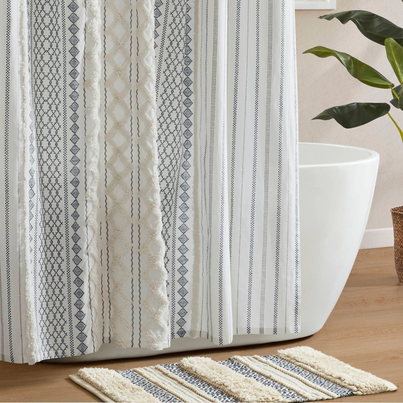 white/navy-72x72",white/navy-72x84"