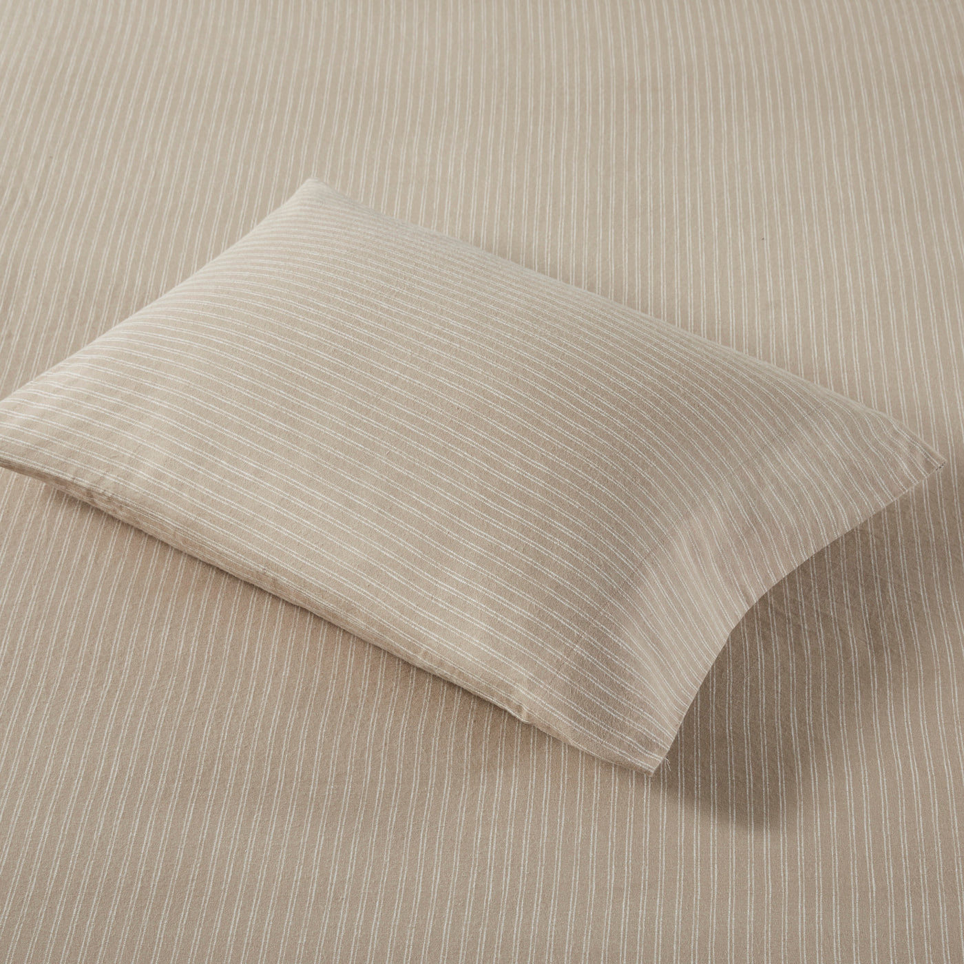 beige/white stripes-cal king,beige/white stripes-queen,beige/white stripes-full,beige/white stripes-king,beige/white stripes-twin,beige/white stripes-twin xl