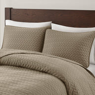 taupe-queen,taupe-king